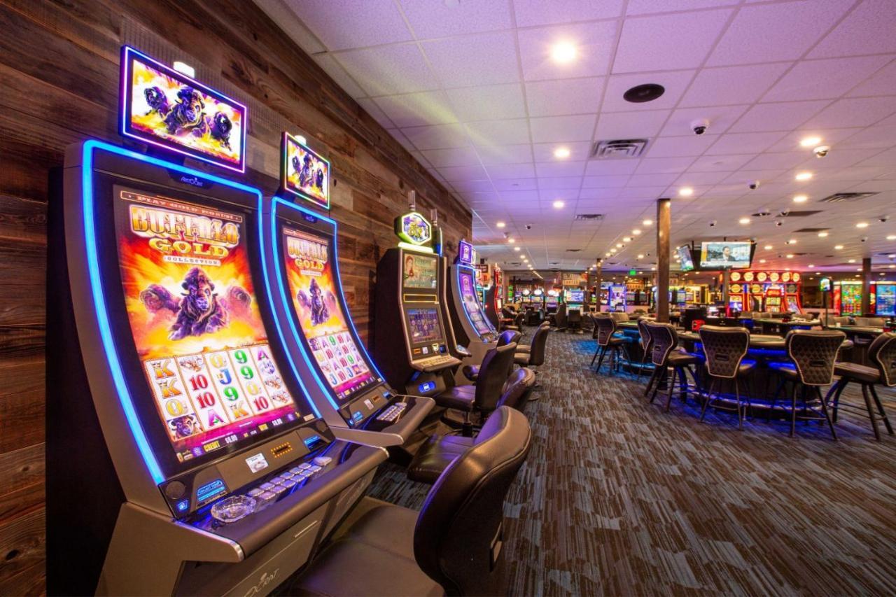 Winners Inn Casino Уинемюка Екстериор снимка